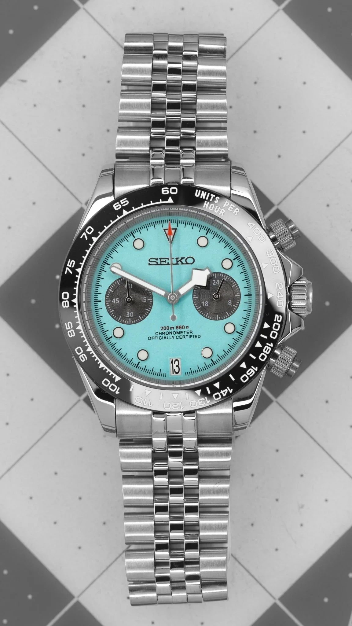 Blackteiko Chrono Tiffany - caseback detail | The Golden Mods