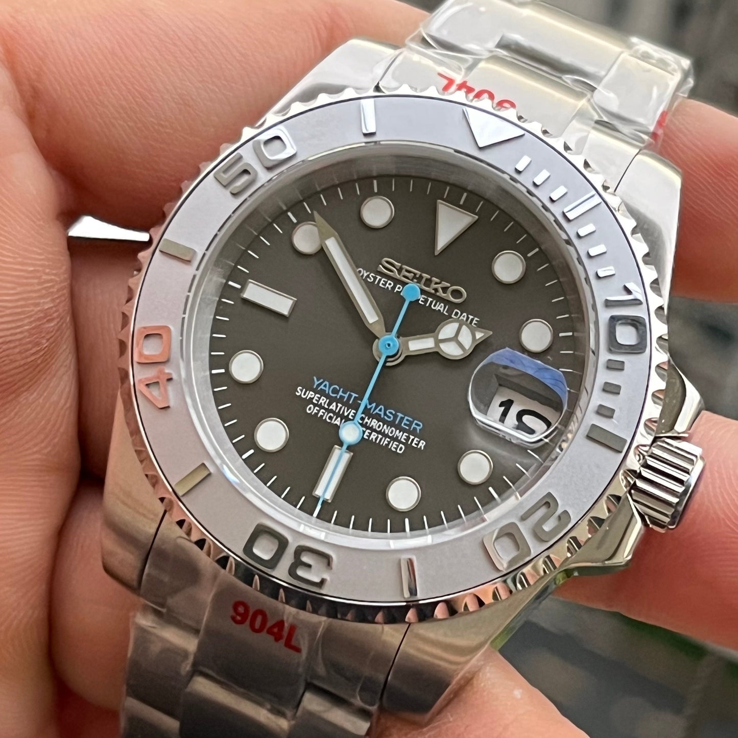 Yachteiko Silver - side profile | The Golden Mods