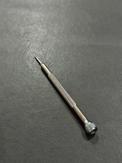 Link Screwdriver Tool