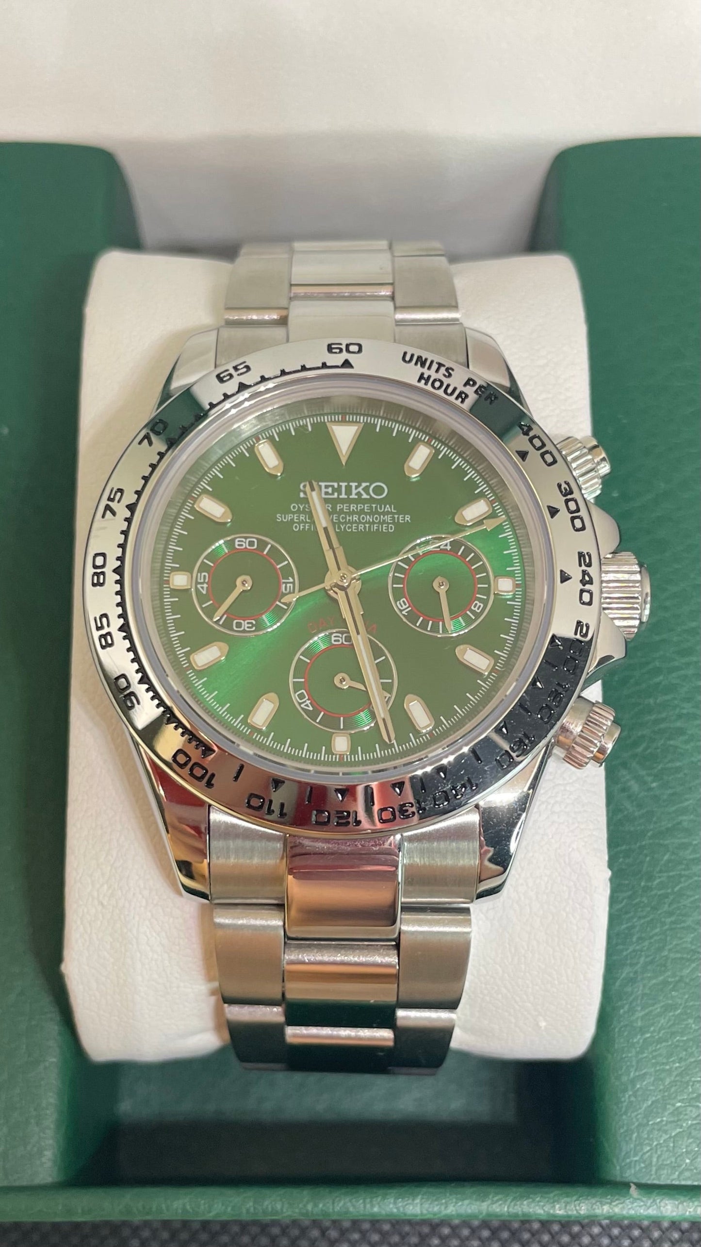 Seitona | Silver and Green