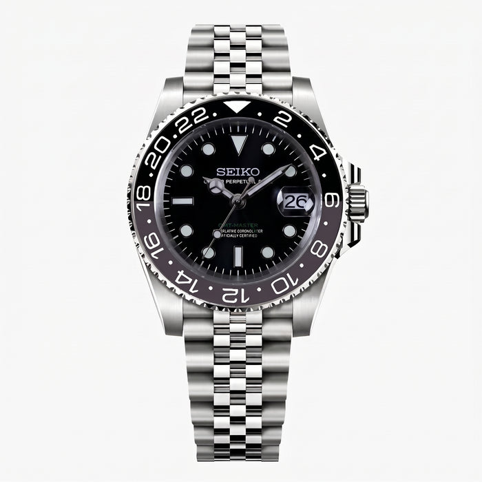 Seikomariner Bruce Wayne Seiko mod watch front view | The Golden Mods