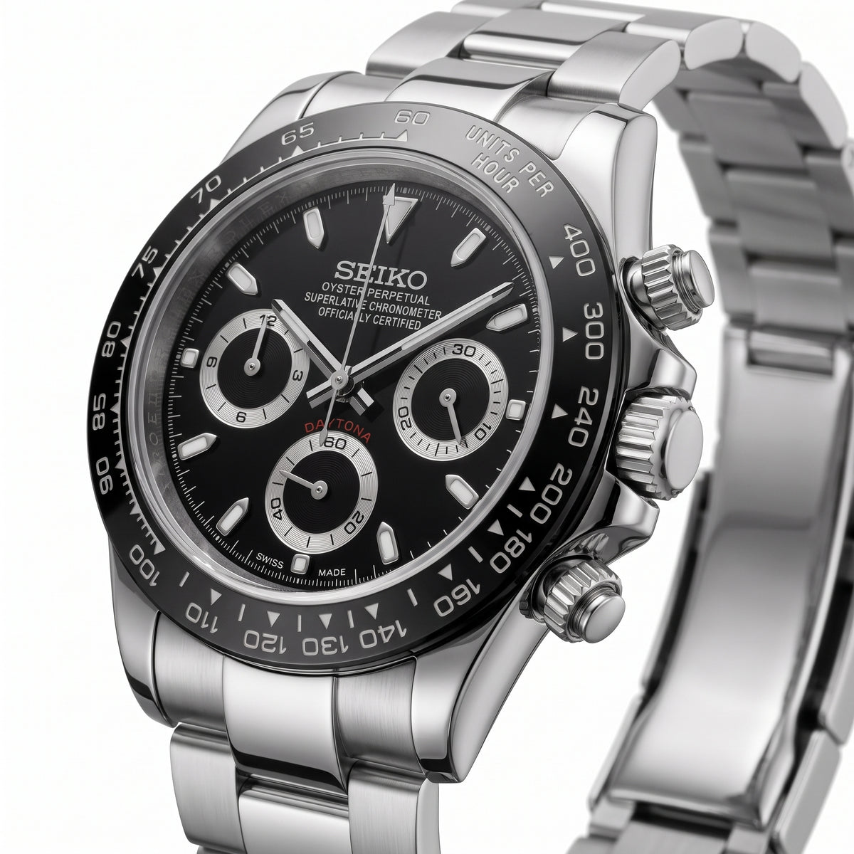 Seitona Le Mans Seiko mod watch side angle | The Golden Mods