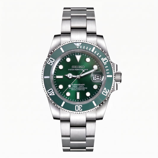 Seikomariner Hulk Seiko mod watch – green dial, front view
