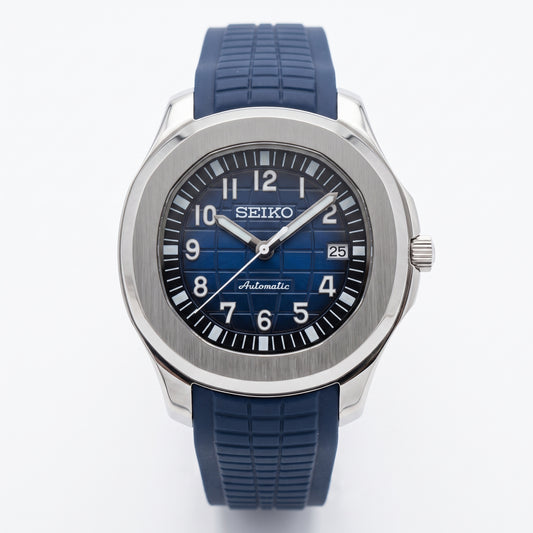 Seikonaut Navy Blue Seiko mod watch front view | The Golden Mods