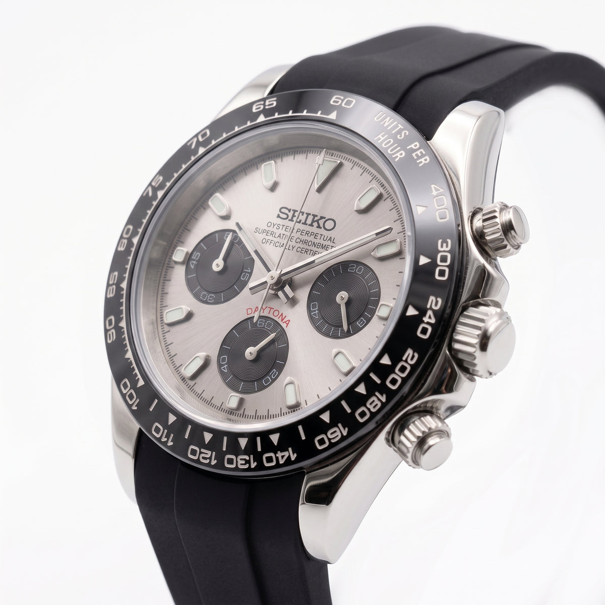 Seitona Ghost OysterFlex Seiko mod watch side angle | The Golden Mods