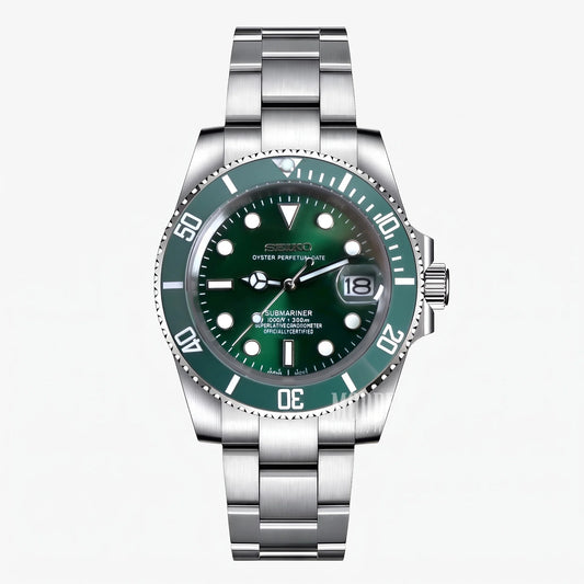 Seikomariner Hulk Seiko mod watch front view | The Golden Mods