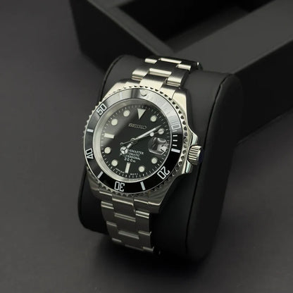 Seikomariner | Black