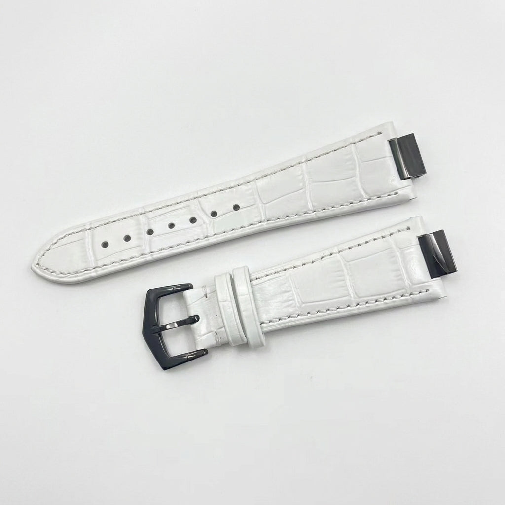 Nautiko leather strap in white with black buckle